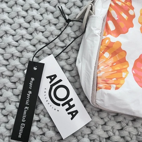 Aloha Collection• SUPER SPECIAL LIMITED EDITION Le Tour SUNRISE SHELL Papaya - Picture 3 of 9